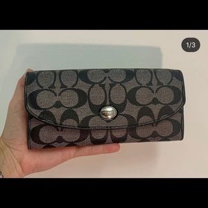 Coach wallet